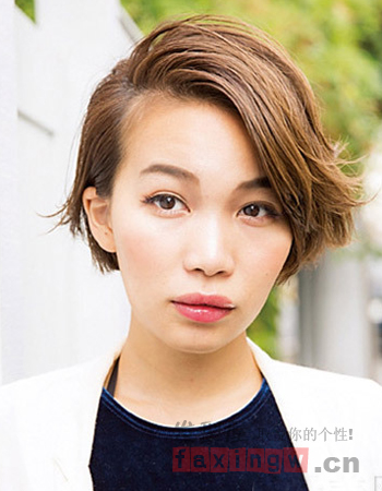 女生個性燙髮造型 獨特魅力由你掌控