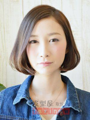 女生圓臉中短髮設計 日系造型簡單修顏