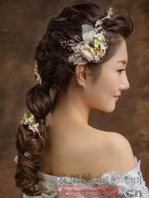 馬尾新娘髮型圖片 突顯迷人青春活力