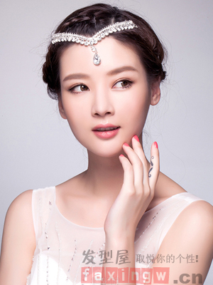 韓式新娘額飾髮型精選 華美髮飾錦上添花