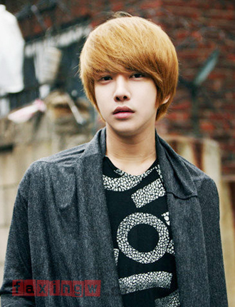 韓國最流行男生髮型發色 李治熏帥氣示範