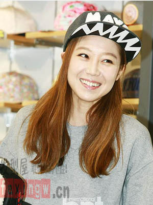 韓國的電視劇女王孔孝真的百變時尚髮型