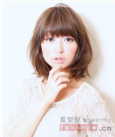 齊劉海梨花頭 萌系蘿莉女孩的代言