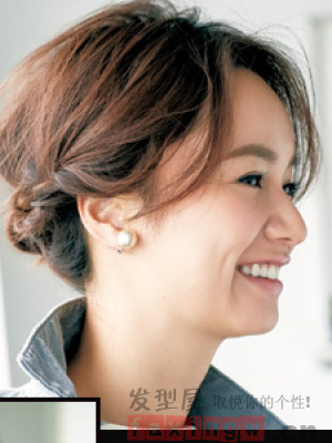 一款蓬鬆盤發圖解教程 低調溫婉氣質迷人