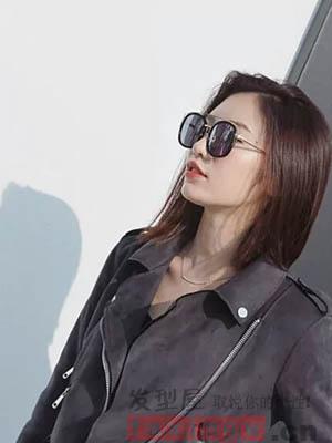 胖圓臉中分長發髮型 怎么可以辣么美