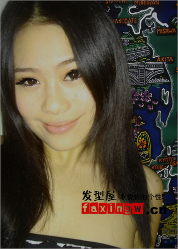 《中國好聲音》袁婭維生活圖片曝光 披肩長直發清純漂亮