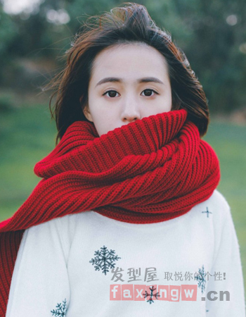 女性中短髮髮型圖片塑造簡約知性范