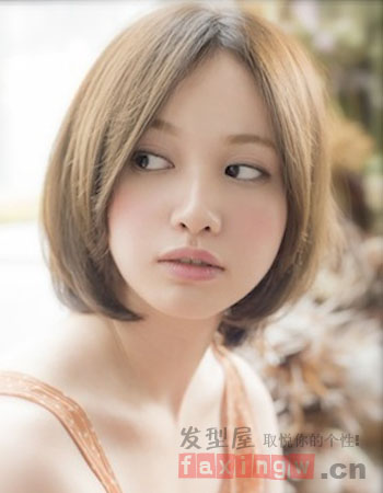 日系女生中分髮型推薦 簡單修顏又時尚