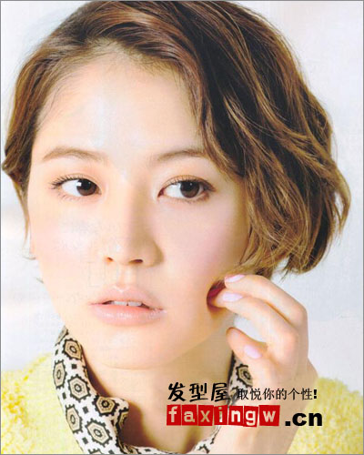 2012氣質女生短髮髮型圖片大全 長澤雅美示範百變精緻短髮