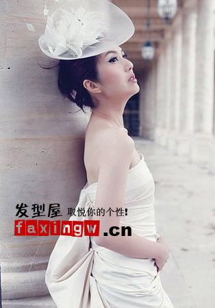楊千嬅與丁子高多款婚紗髮型圖片曝光