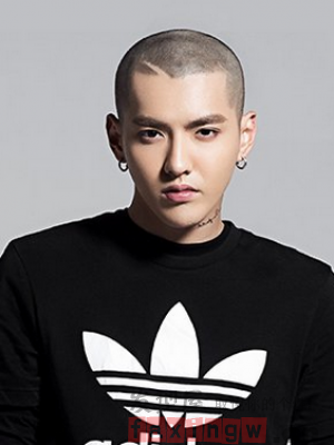 吳亦凡寸頭寫真髮型 展現超man氣質