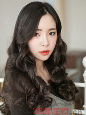 韓式髮型女中長 簡單時尚顯甜美