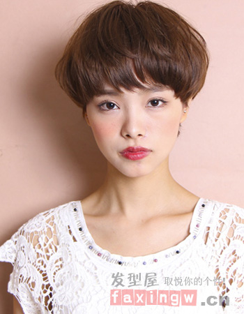 日系女生鍋蓋頭髮型 清爽造型個性吸睛