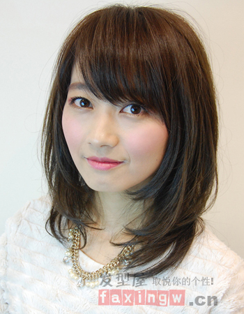 2014年新款OL髮型推薦 彰顯十足職場女性美