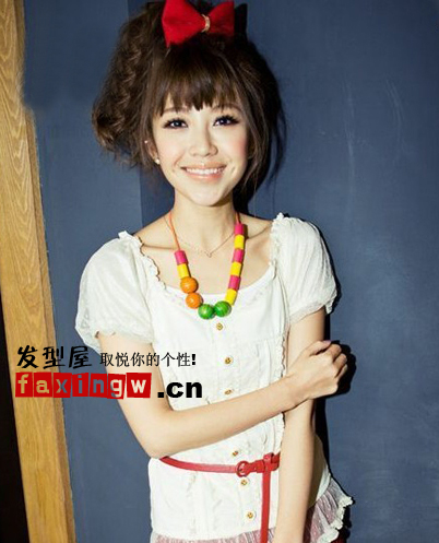 可愛甜美小臉女生髮型 青春活力無極限