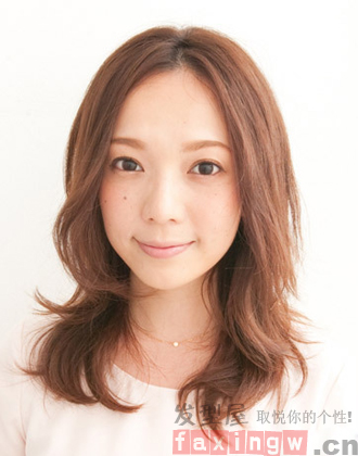 溫婉優雅最淑女 側扎頭髮統統滿足