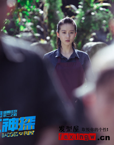 劉詩詩《不二神探》劇照曝光 清純百變髮型搶先看