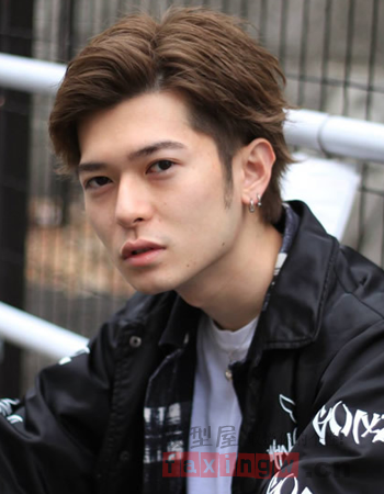  日式男生髮型設計   個性燙髮最時尚