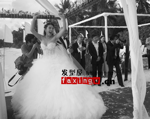 張雨綺王全安馬爾地夫低調結婚 唯美婚紗照髮型曝光