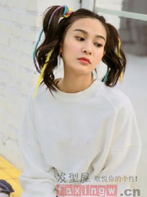 丸子頭馬尾辮哪款更受歡迎？各種時尚造型告訴你
