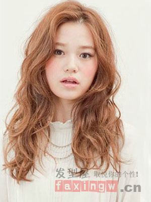 最新日系慵懶燙髮分享 豐盈造型嫵媚迷人