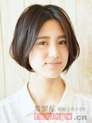 女生圓臉中短髮設計 日系造型簡單修顏