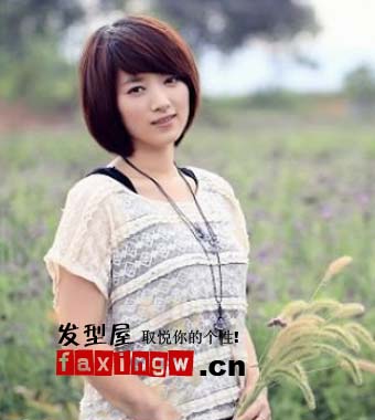 清爽靚麗女士短髮髮型圖片