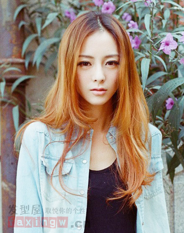 青春女學生捲髮髮型圖片 唯美可愛招桃花
