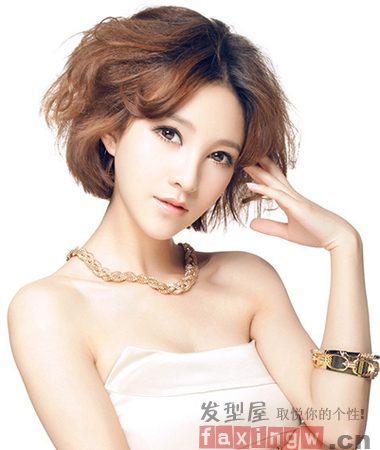 2013女生瘦臉短髮   減齡清新潮女范兒