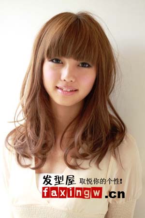 2010秋冬髮型厚劉海大行其道
