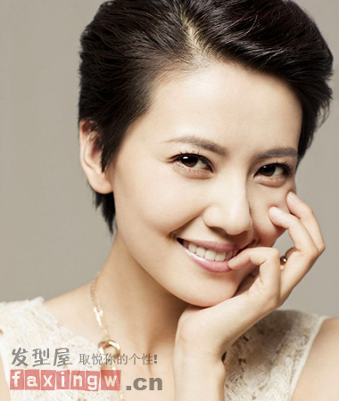 9大娛樂圈一線女星最美造型   演繹瓜子臉最適合的髮型