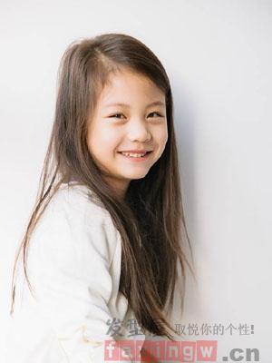 兒童女孩可愛髮型 稚嫩純淨的世界