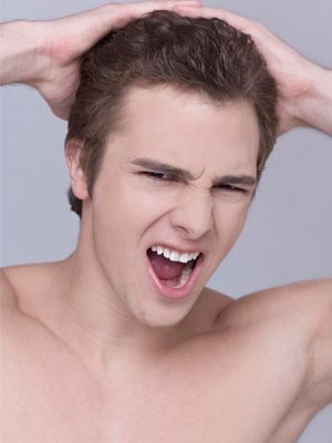 看這裡：男士的脫髮困擾該如何預防