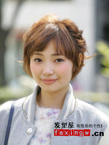 2013日系短髮髮型流行趨勢 可愛燙髮正當紅