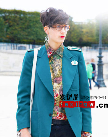 2012巴黎最新時尚街拍 秋季流行女生髮型圖片