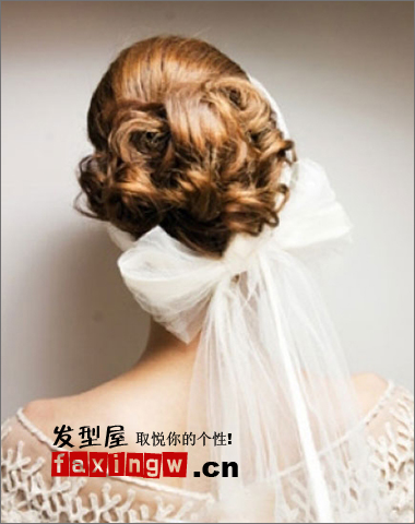 2012簡單新娘髮型設計教程 打造唯美時尚新娘
