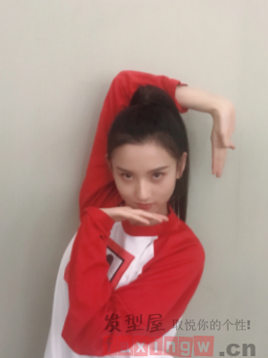 學生怎么扎馬尾好看？清新活力充滿整個青春