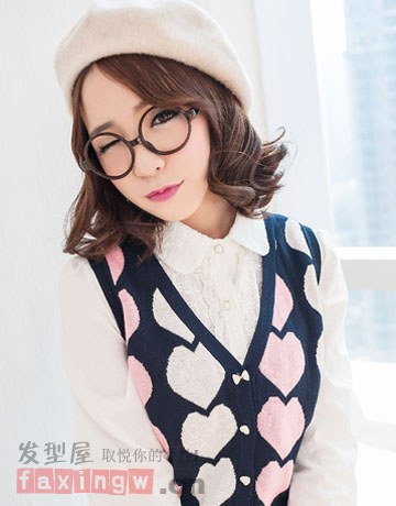 春夏女生簡單髮型設計 甜美清爽學院風格