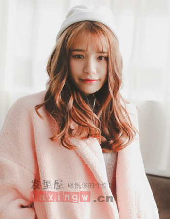 修顏中長發女生髮型    輕鬆打造滿分時尚