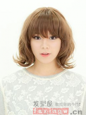 韓式女生捲髮流行 時尚百搭顯氣質