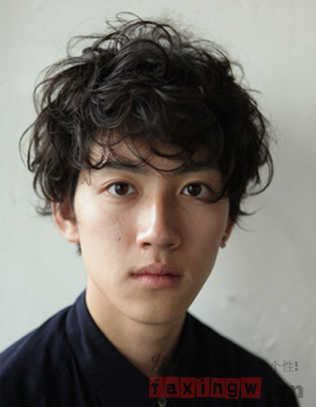 2015蓬鬆髮型男   秒變潮男最OK