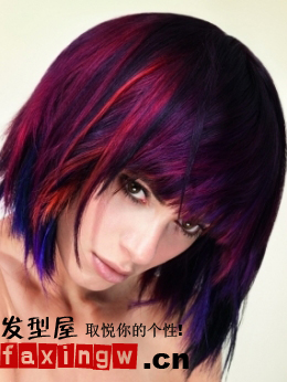 男生女生紫紅色頭髮圖片 冬季想換髮色都來看
