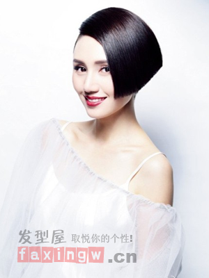 袁泉時尚短髮髮型   打造時尚魅力女人