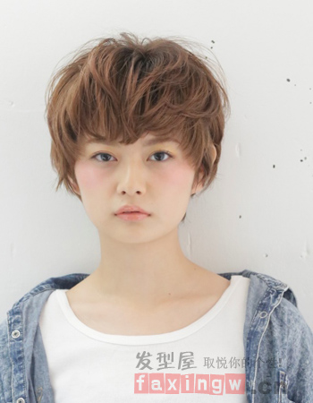 最新日系女生紋理燙 潮流短髮個性吸睛