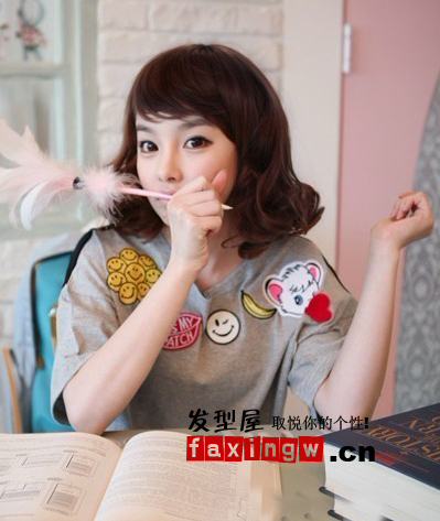2012年流行的女生燙髮髮型名稱
