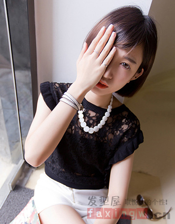 可愛女生斜劉海短髮 大長臉完美蛻變小V臉