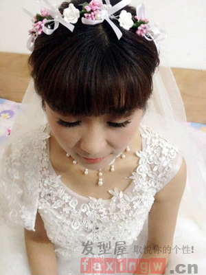 韓國清新齊劉海新娘盤發髮型  圓臉準新娘必學