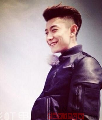 2017最潮男髮型短髮兩邊剃掉 2017最潮男髮型短髮兩邊剃掉