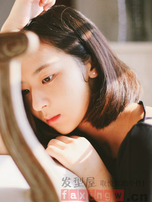 日韓流行中短髮設計 簡單髮型氣質翻倍