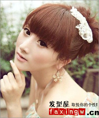 2012韓國最新髮型扎法 夏日做溫柔小淑女